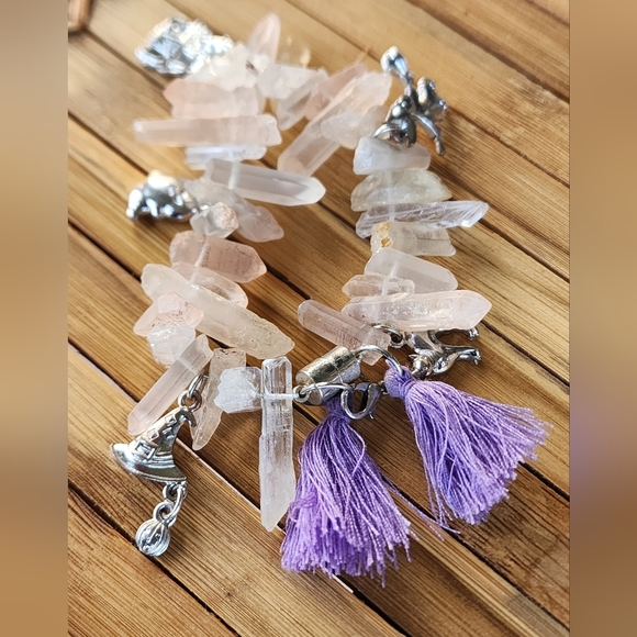 👻 Halloween Themed Quartz Crystal Stretch Charm Bracelet - Picture 9 of 9